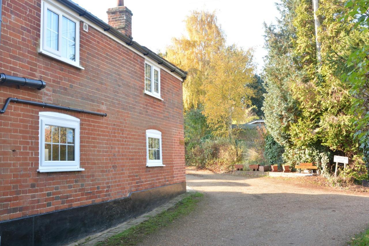 Little Turnpike Cottage, Melton ウッドブリッジ エクステリア 写真